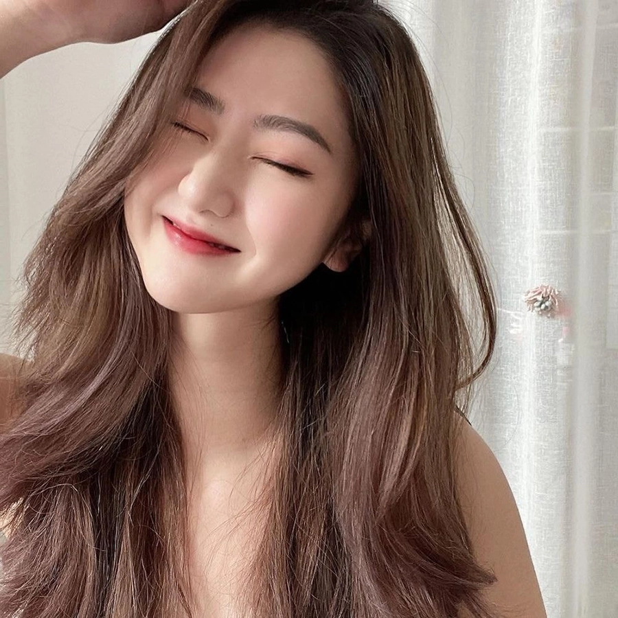 Hamyyng sở hữu nhan sắc kẹo ngọt